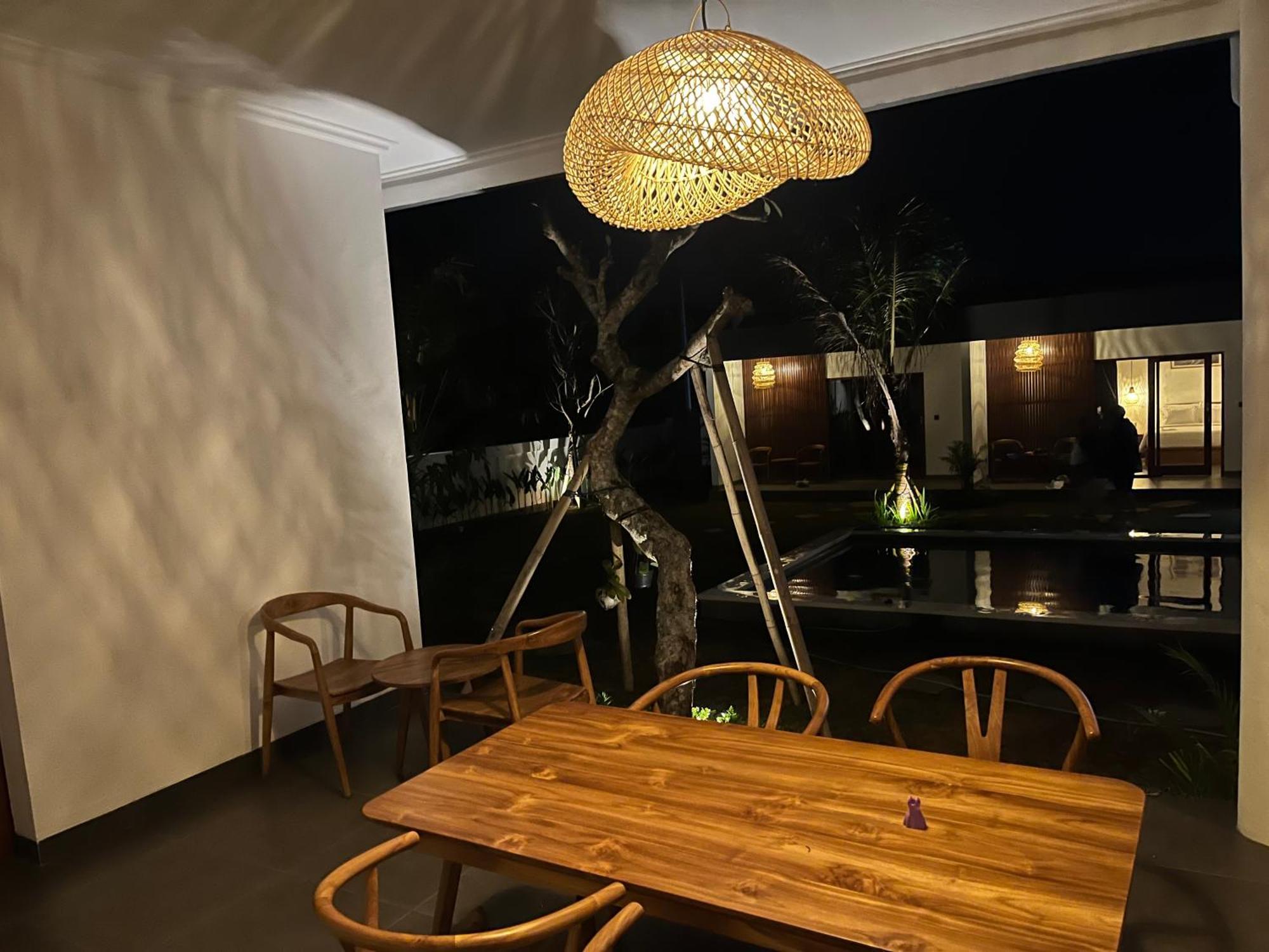 Tropical Almond Villa Uluwatu  Exterior photo